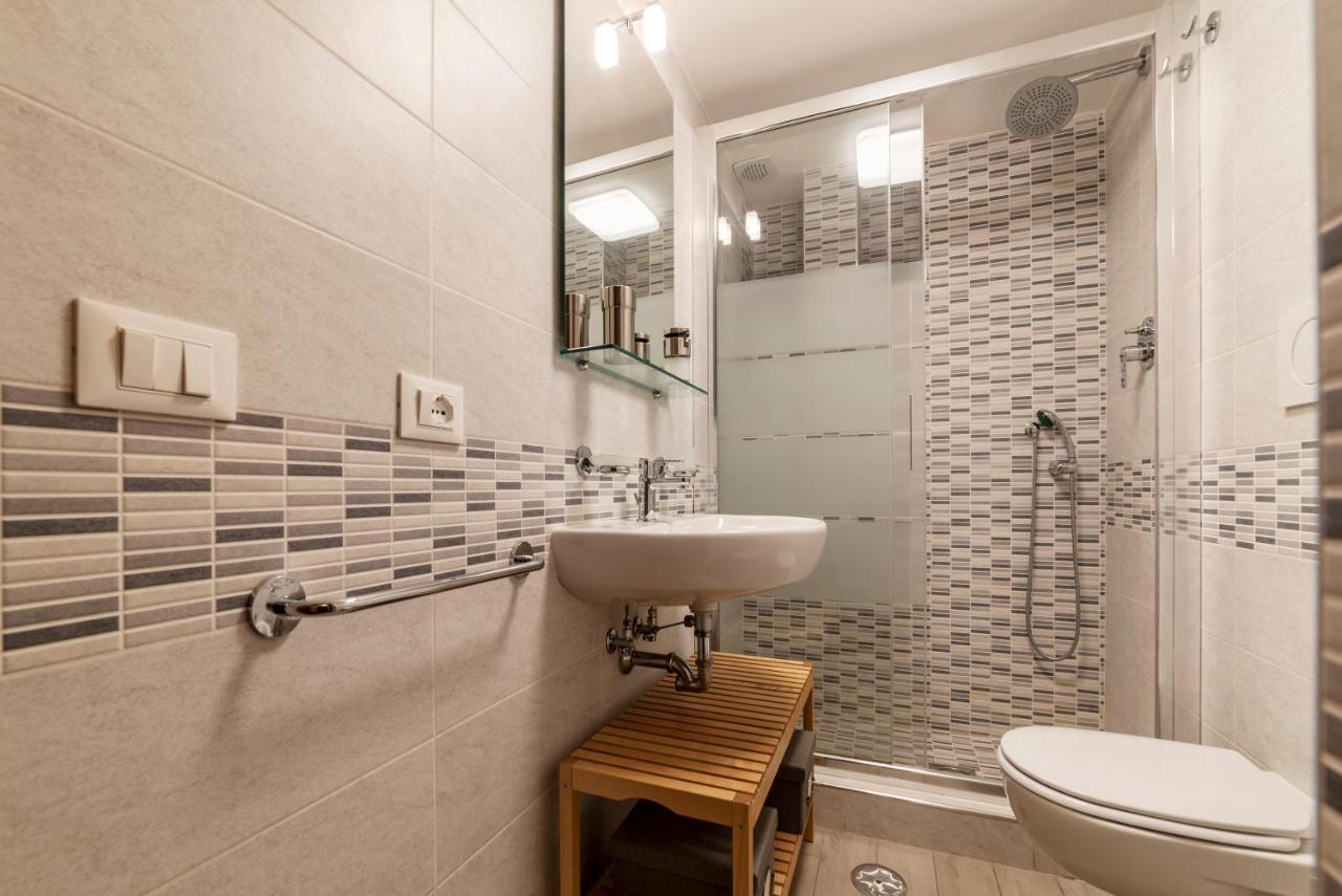 Termini Central And Elegant Apartment Rome Exterior photo